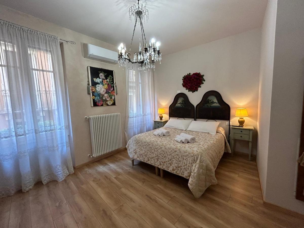 ורונה Sofia Rooms מראה חיצוני תמונה